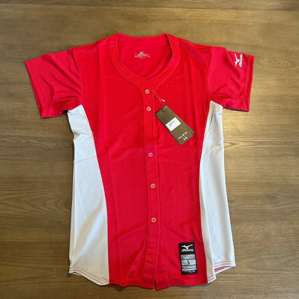 Red and white Mizuno baseball jersey #baseball #sportswear